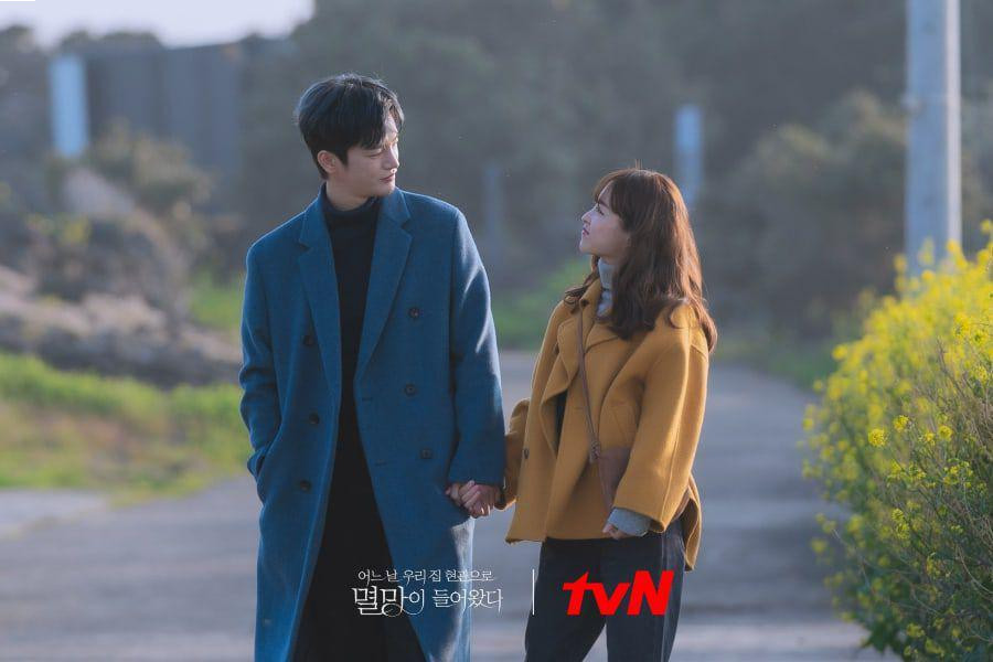 Park Bo Young And Seo In Guk Enjoy A Peaceful Date In Jeju Island In “Doom At Your Service”