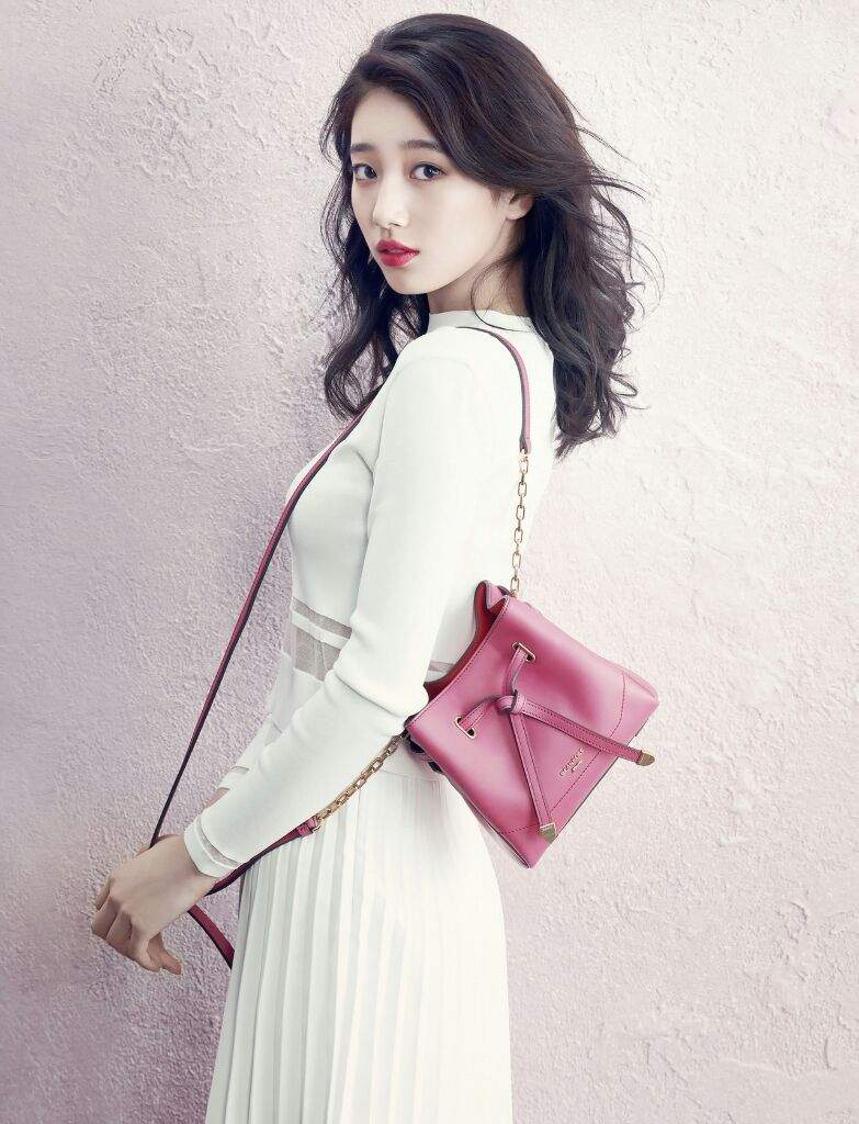 bae-suzy-shares-her-top-3-beauty-tips-to-have-flawless-skin-5