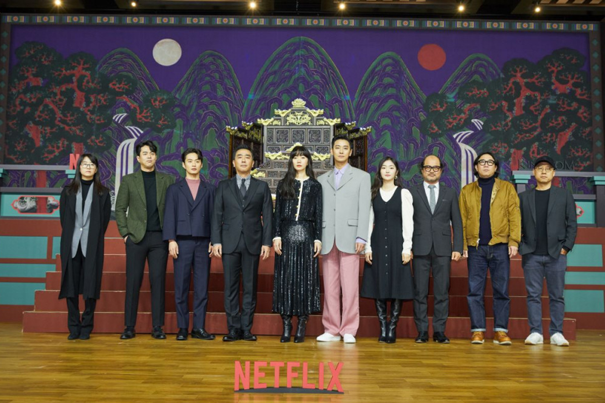 Cast and crew of 'Kingdom 2' dish on season 1 cliffhangers, the drama's popularity, Jun Ji Hyun, & more