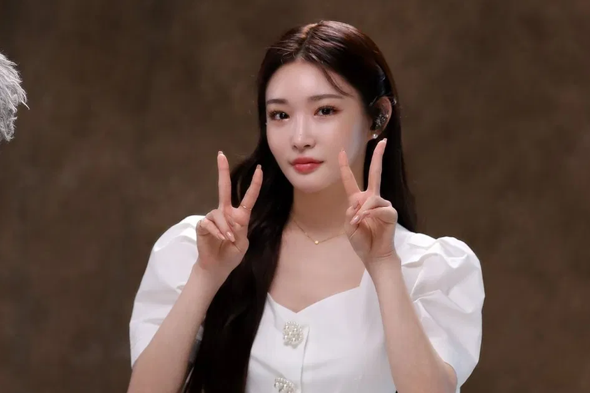 Chungha signs with American agency ICM Partners