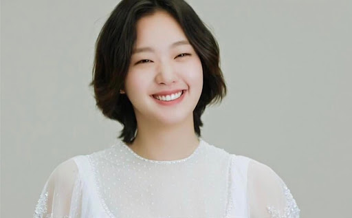 kim-go-eun-charismatic-detective-gets-the-job-done-in-the-king-eternal-monarch-1