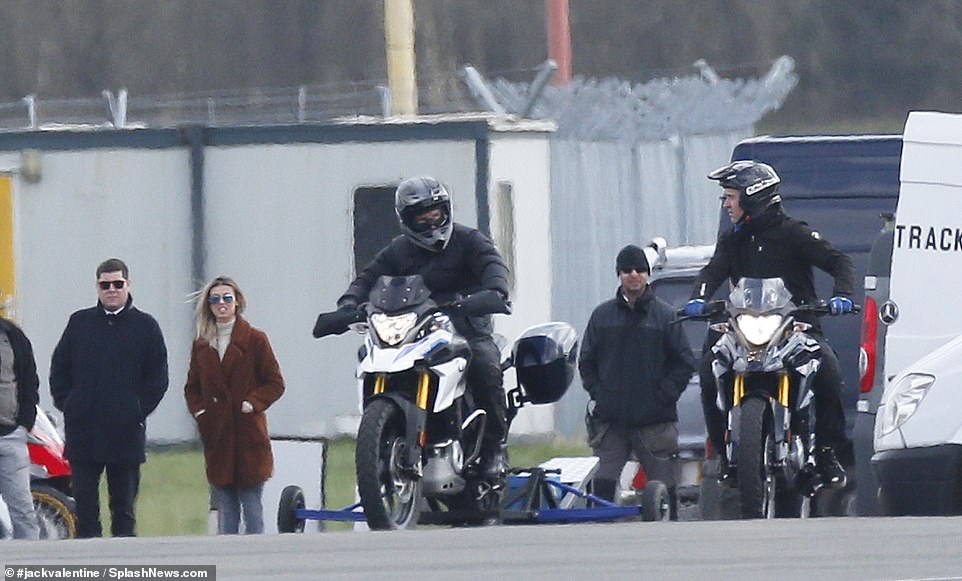 mission-impossible-7-set-appeared-to-show-tom-cruise-on-a-motorcycle-1