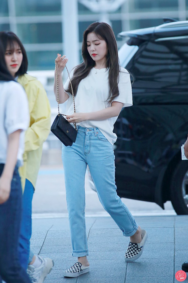 no-fancy-dress,-irene-is-still-extremely-gorgeous-with-a-simple-t-shirt-1