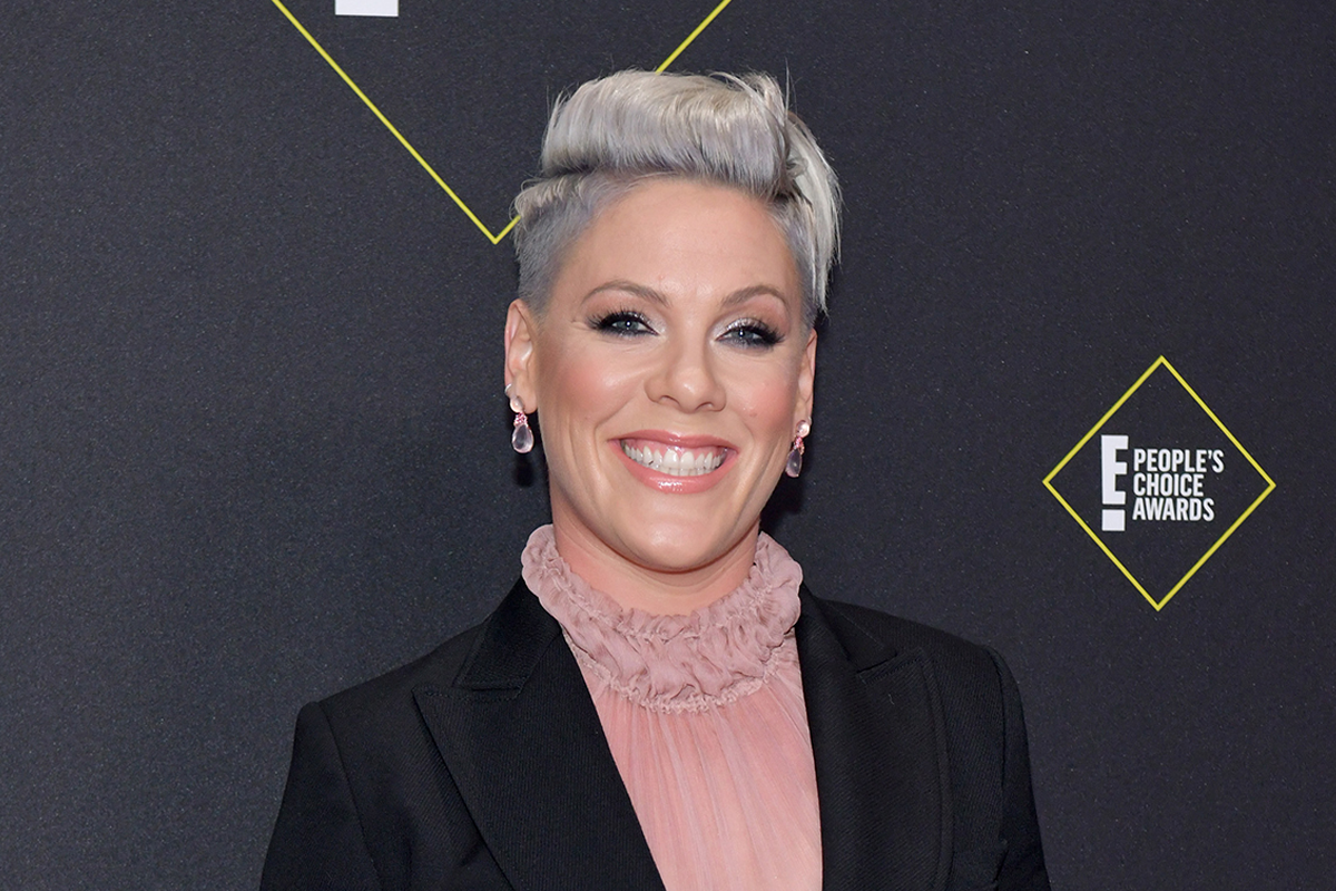 Pink gives herself uneven buzz cut