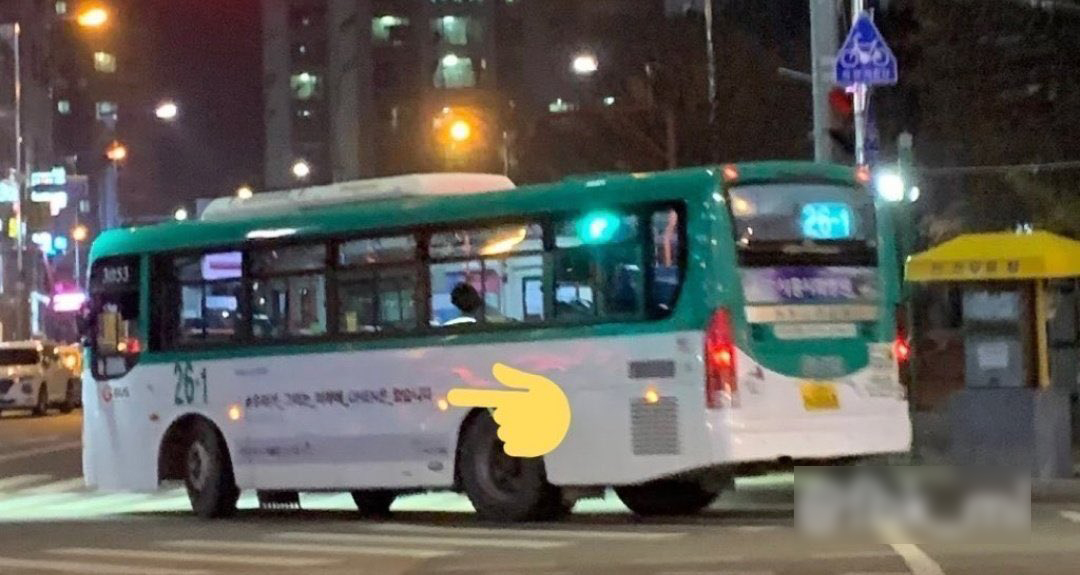 siheung-city-to-removes-bus-ads-demanding-chens-withdrawal-from-exo-5