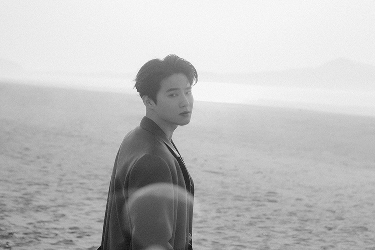 EXO's Suho releases more deep rock teaser photos for 'Self Portrait'