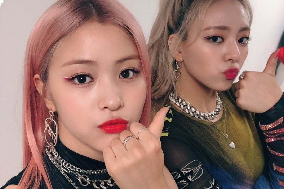 ITZY's Yuna & Ryujin talk about the way they were cast by JYP Entertainment