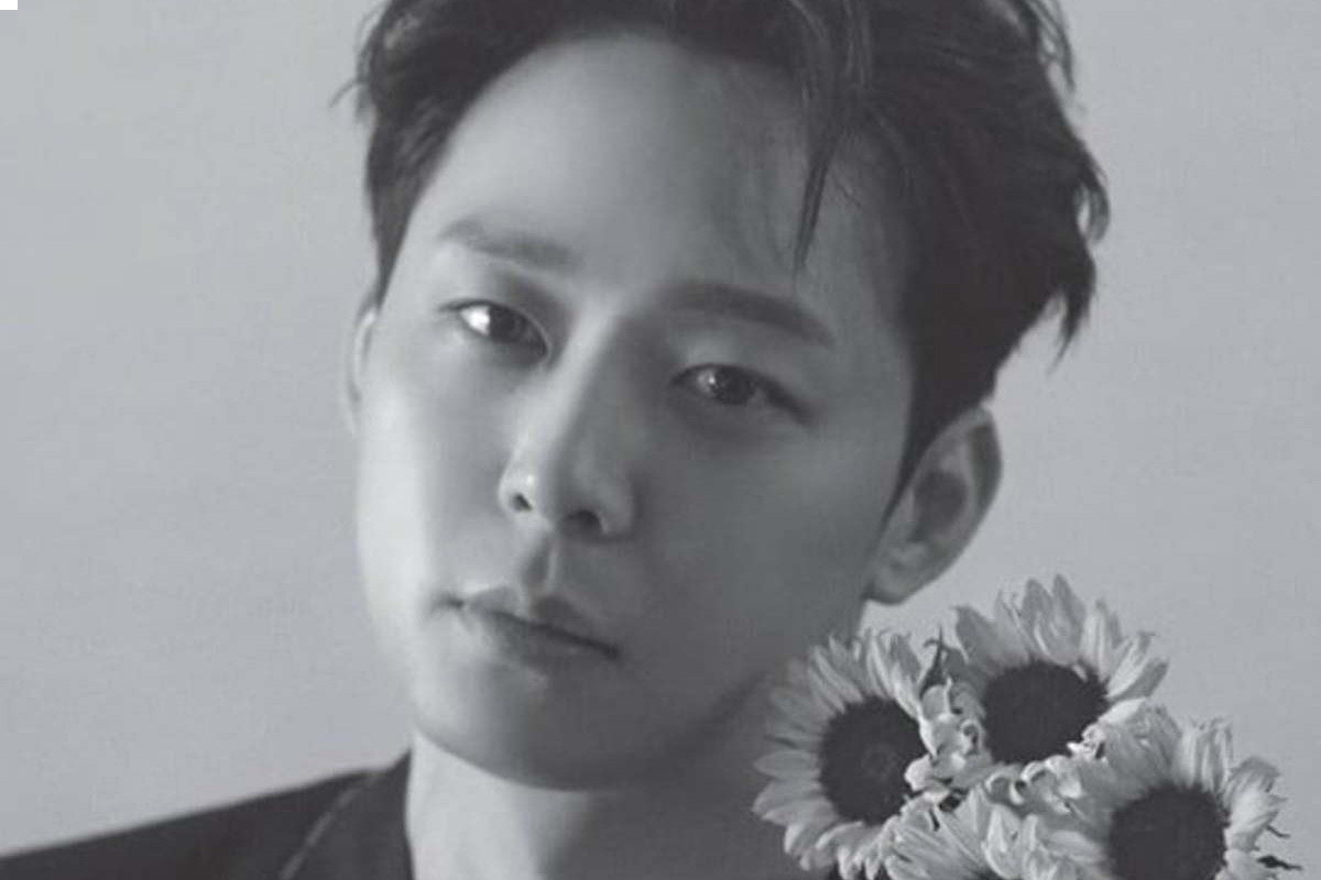 Park Yoochun criticized after announcing soon-to-be-released photobook