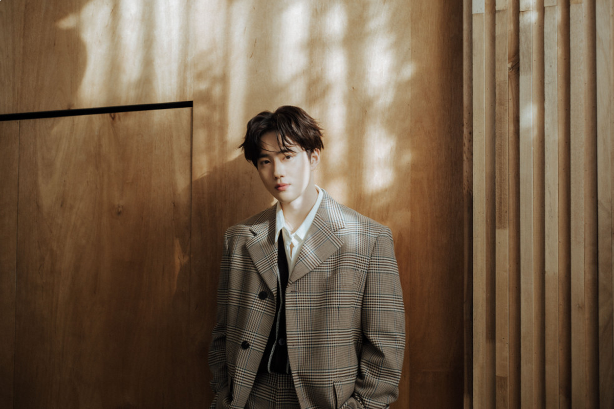 Suho releases third teaser video and more teaser images for 'Self-Portrait'