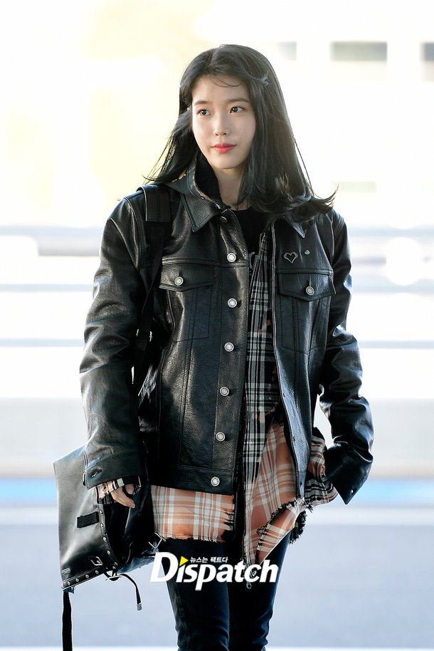 10-times-iu-rocked-different-styles-for-her-gorgeous-airport-fashion-7