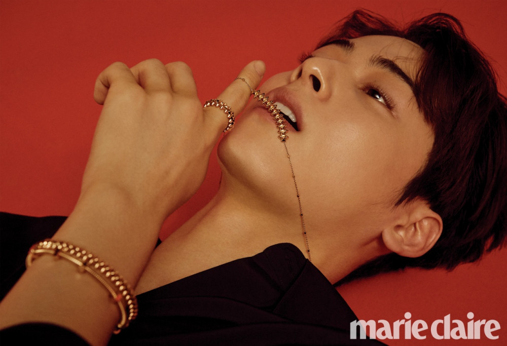 cha-eun-woo-becomes-playful-and-sexy-boy-in-cartier-collaboration-with-marie-claire-2