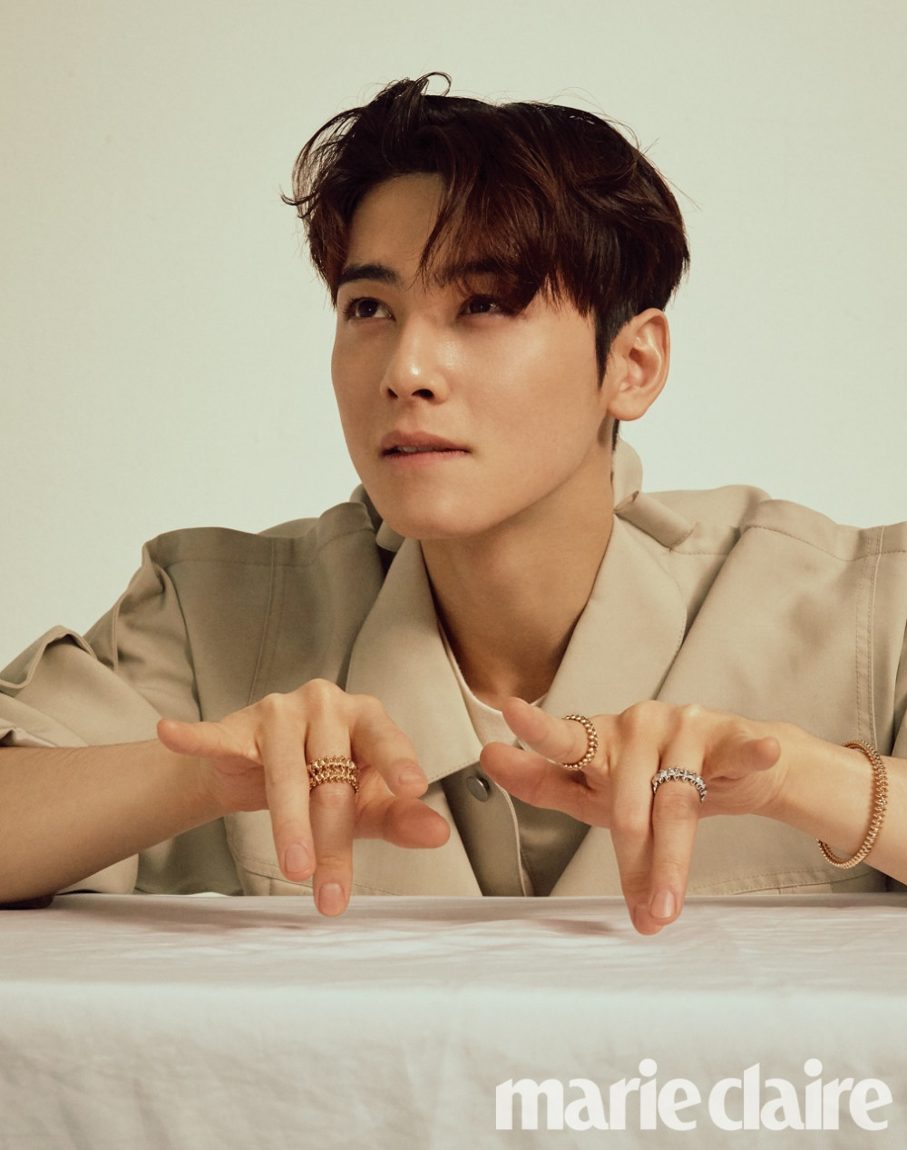 cha-eun-woo-becomes-playful-and-sexy-boy-in-cartier-collaboration-with-marie-claire-3