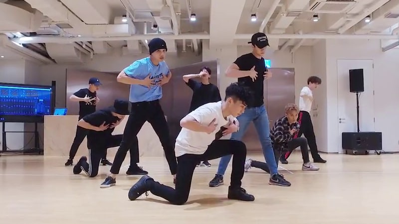 exo-the-eve-dance-practice-reaches-over-100-million-view-on-youtube-1