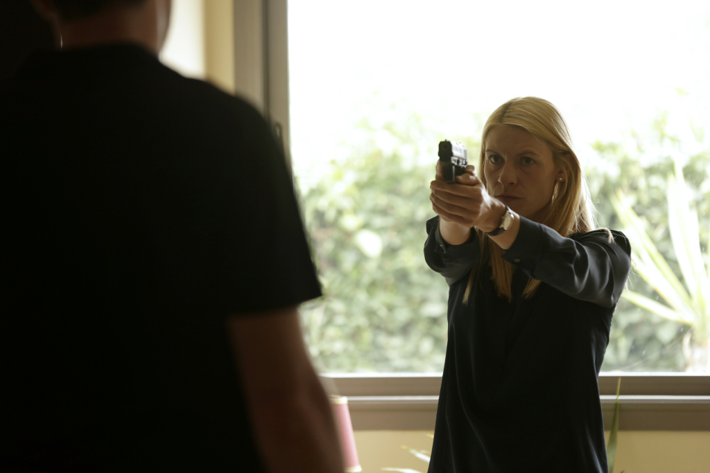 homeland-zeroes-in-on-carrie-and-saul-in-a-tense-series-finale-2