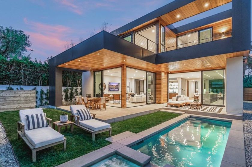 lovely-couple-john-legend-and-chrissy-teigen-buy-a-home-in-west-hollywood-3