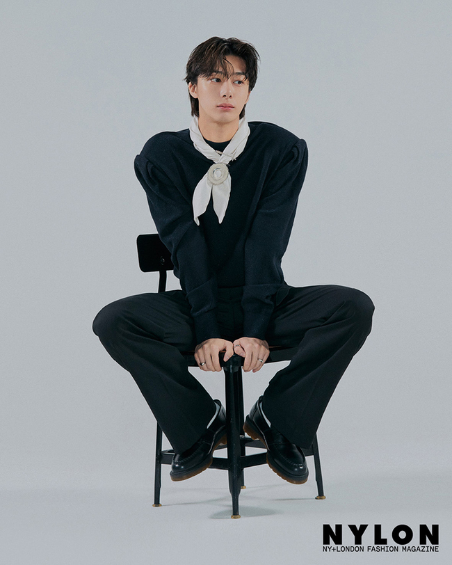 monsta-x-hyungwon-looks-amazing-in-latest-pictorial-with-nylon-magazine-2