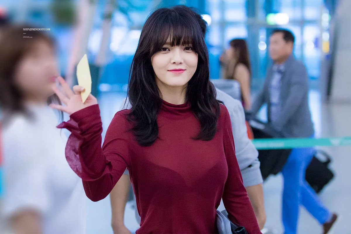 AOA's Jimin, her father has passed away