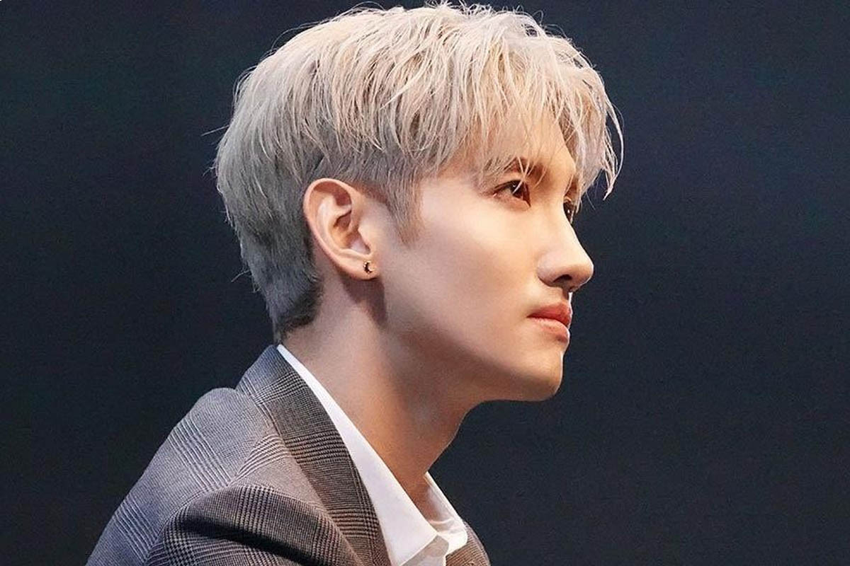 Changmin tops chart "The most expected comeback in April of idols"
