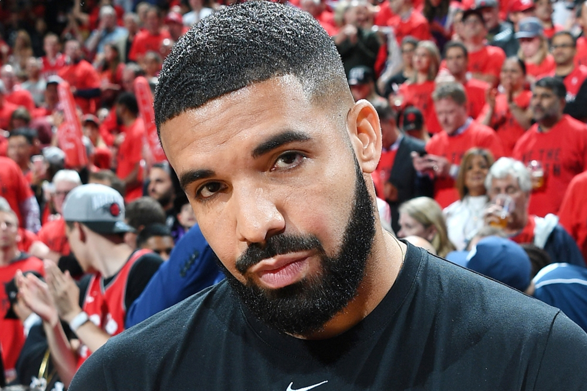 Drake pays tribute to Kobe Bryant in new Toosie Slide video