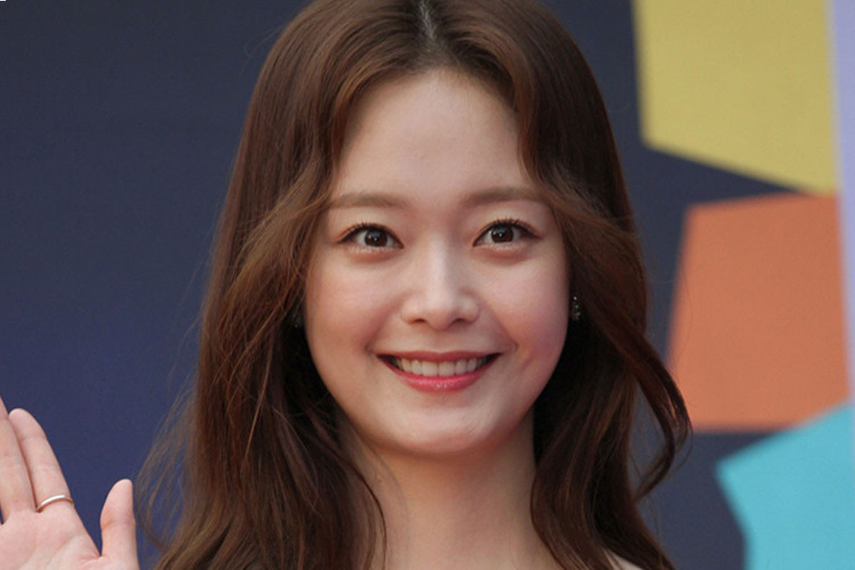 Jeon So Min in talks to sign with Lee Kwang Soo’s company King Kong by Starship