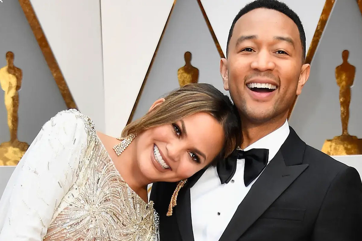 Lovely Couple John Legend and Chrissy Teigen buy a home in West Hollywood