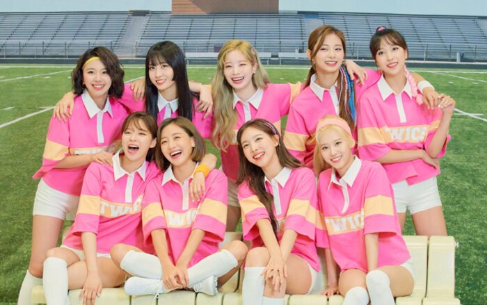 twice-reveals-new-album-release-date-with-title-track-more-more-3