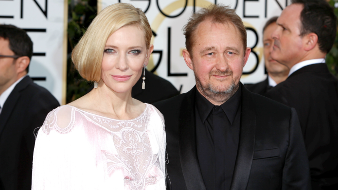 cate-blanchett-disappointed-as-husband-gives-her-ironing-board-for-wedding-anniversary-2