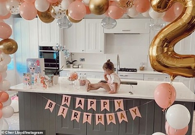 cher-lloyd-pays-tribute-to-daughter-delilah-rae-as-she-celebrates-her-second-birthday-2