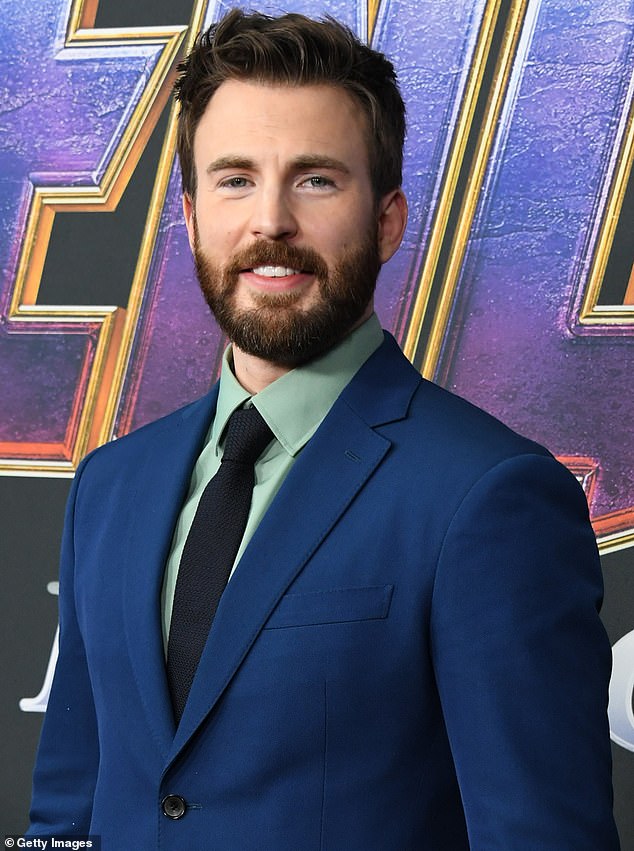 chris-evans-almost-turned-down-the-role-of-captain-america-and-quit-acting-after-suffering-from-mini-panic-attacks-1