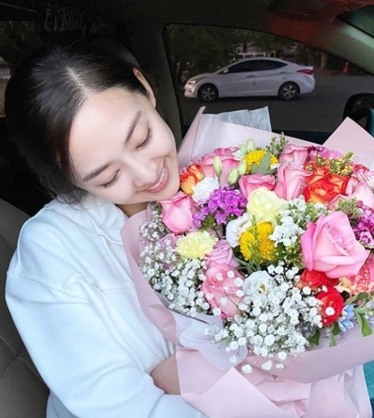 dasom-reveals-birthday-photos-with-beautiful-and-pure-visual-2