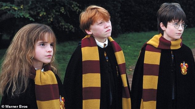 harry-potters-rupert-grint-welcomes-daughter-with-his-girlfriend-georgia-groome-5