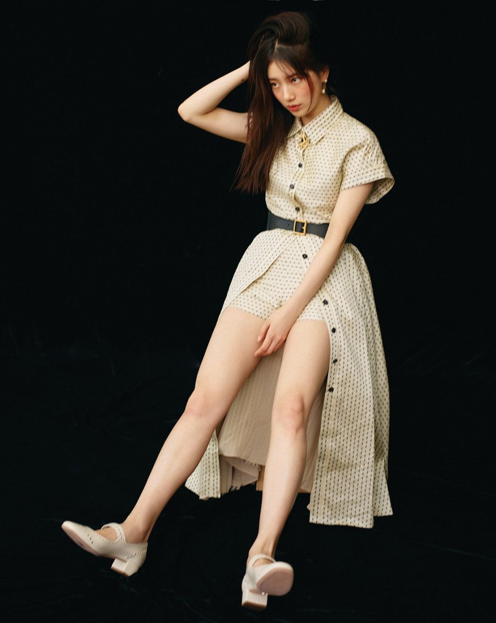 suzy-turns-into-fashion-icon-in-vogue-7