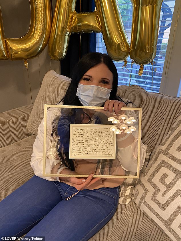 taylor-swift-sends-utah-nurse-a-handwritten-note-and-goodies-in-appreciation-for-her-courageous-work-during-covid-19-pandemic-5
