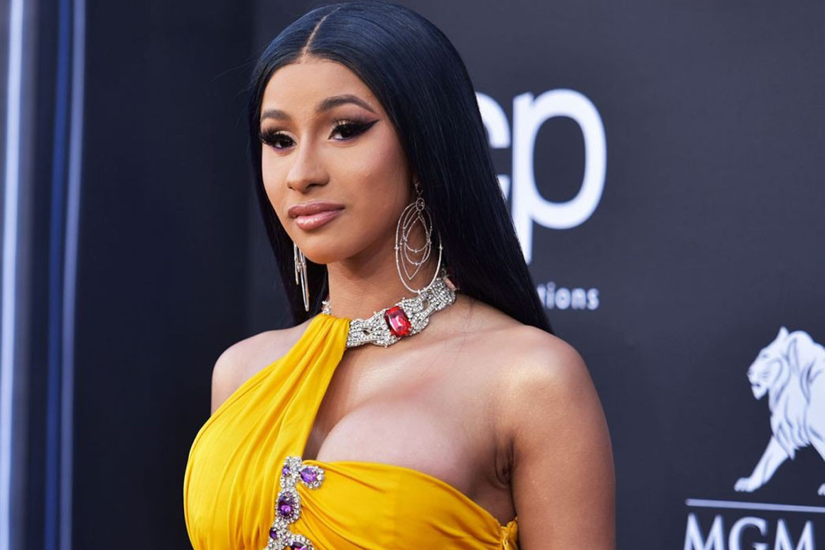 Cardi B Debuts Stunning Pink Wig As She Rocks Daisy Dukes In Glam New Pic