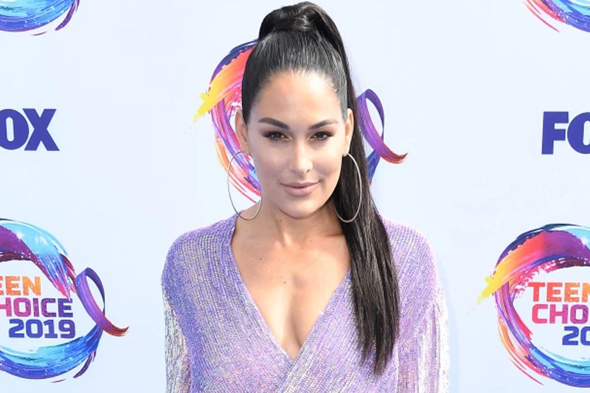 The home of Brie Bella, is a zen cathedral, thanks to crystal and cozy pajamas