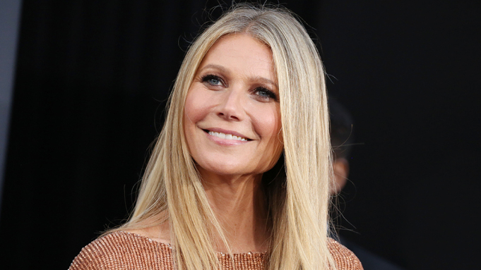 Gwyneth-Paltrow-received-advice-from-holistic-dentist-to-overcome-her-divorce-with-Chris-Martin-1