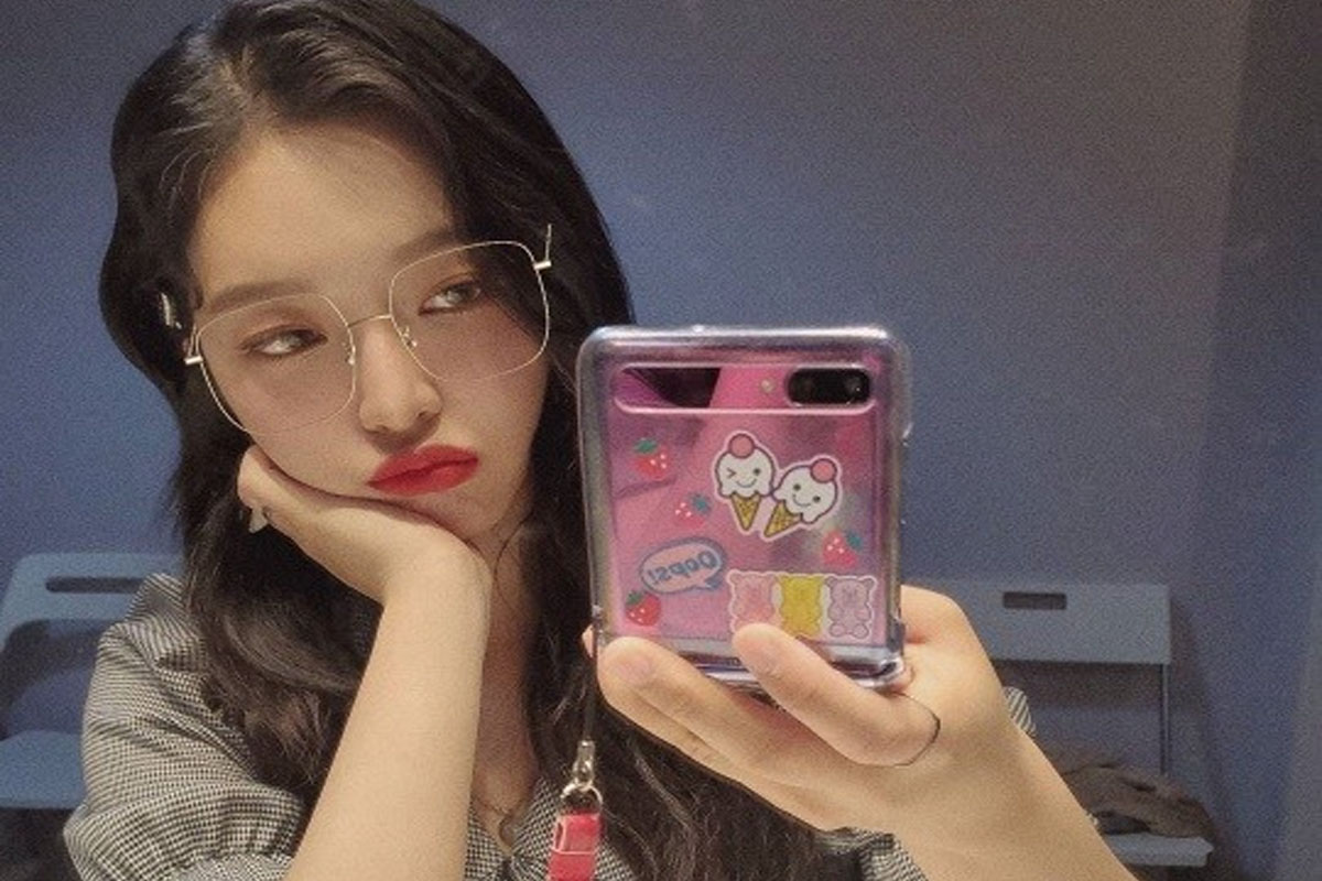 AOA's Chanmi updates her recent daily through selfie post