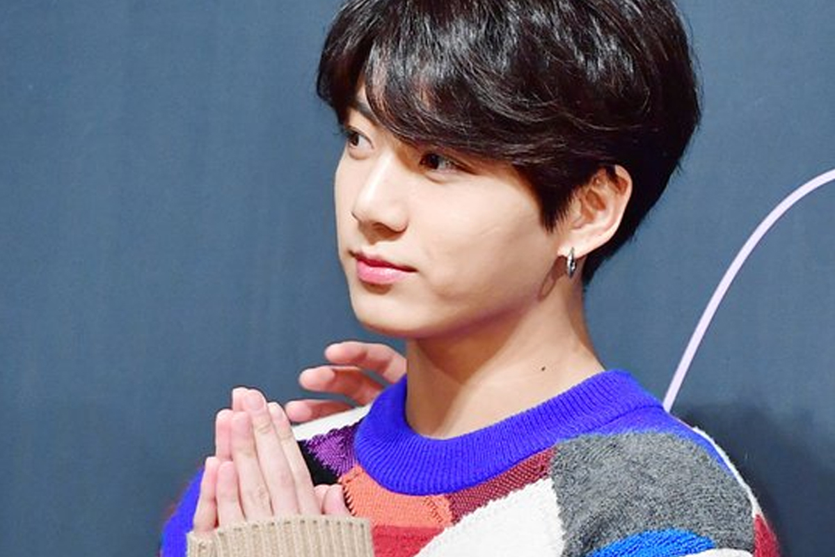 BTS Jungkook apologizes in person on livestream for Itaewon controversy
