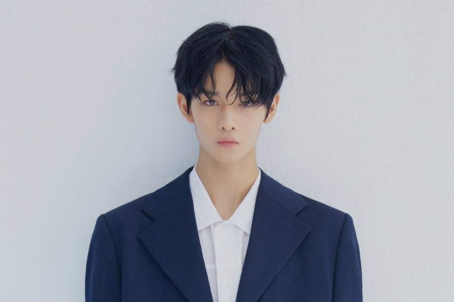 cix-postpones-comeback-after-bae-jin-young-suffers-injury-3
