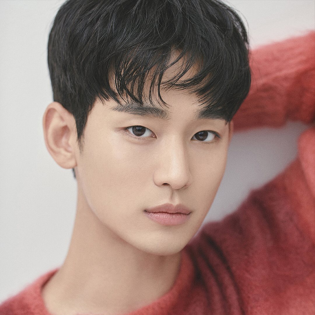 kim-soo-hyun-shares-first-profile-photos-after-signing-with-gold-medalist-3