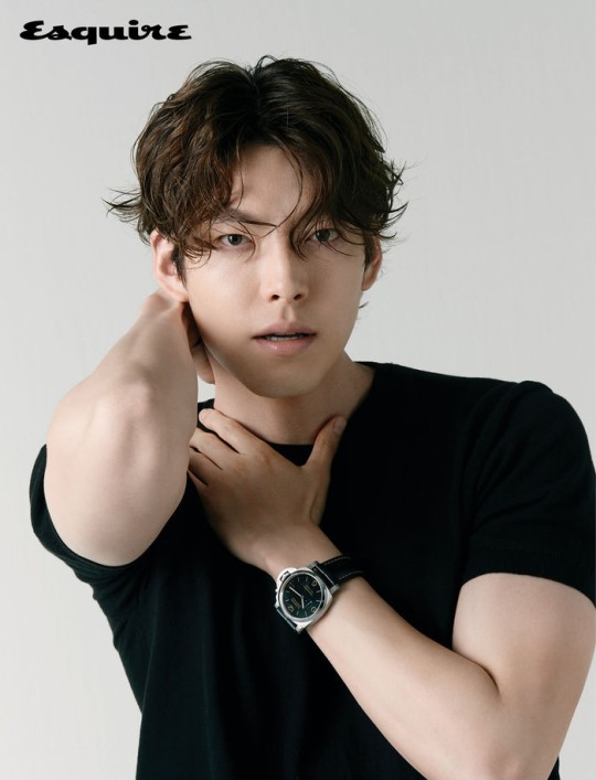 kim-woo-bin-comebacks-after-4-years-being-absent-3