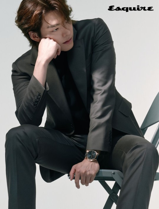 kim-woo-bin-comebacks-after-4-years-being-absent-4