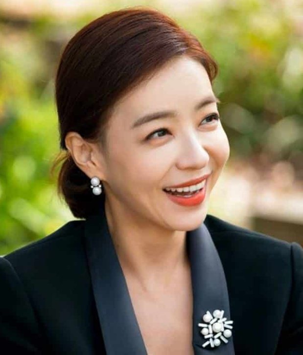 park-sun-young-the-world-of-the-married-shares-about-her-10-years-happy-marriage-2