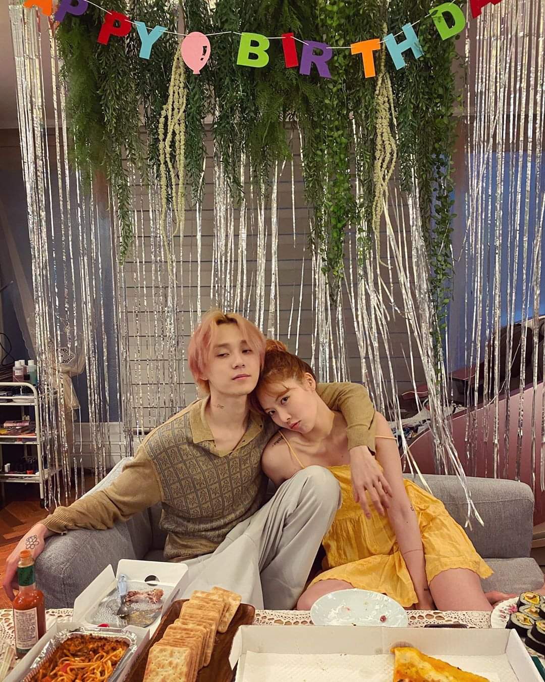 hyun-a-shares-romantic-moments-in-her-soon-birthday-party-with-e'dawn-6