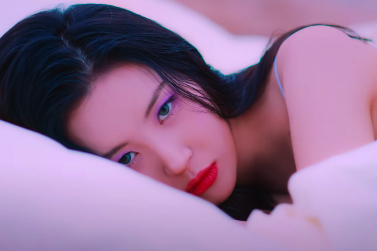 Solo Queen Sunmi makes a comeback today with 'pporappippam' official Music Video
