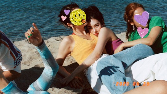 sunmi-drops-her-next-teaser-images-chilling-summer-with-her-gang-for-pporappippam-3