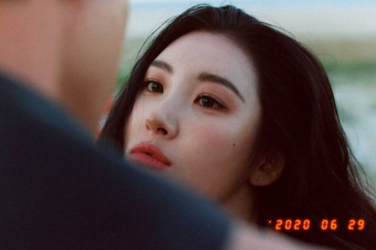Sunmi drops her next teaser images, chilling summer with her gang for 'pporappippam'