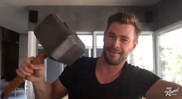 thor-fans-shocked-that-chris-hemsworth-almost-lost-role-to-greys-anatomy-star-5