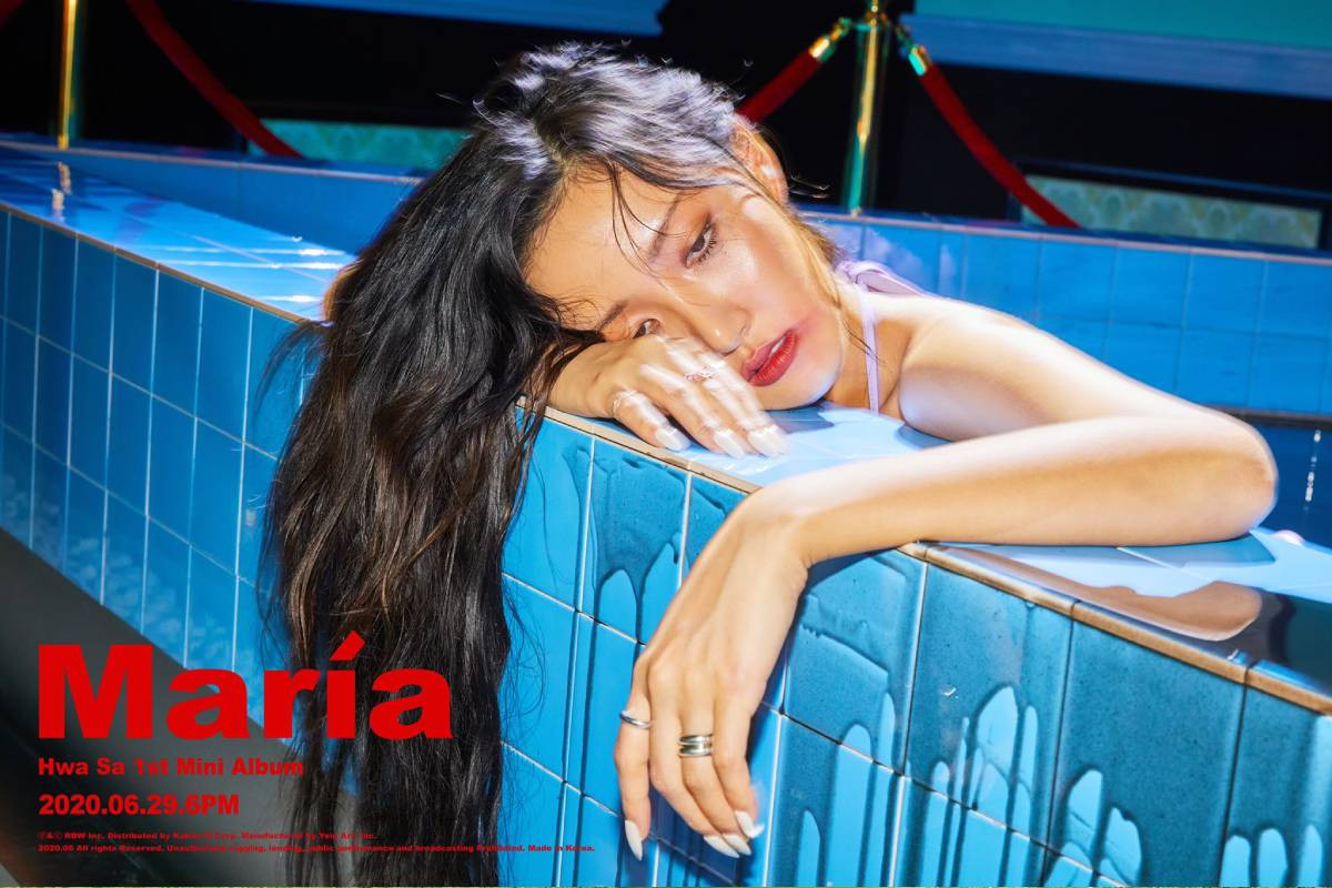 Hwasa continues showing her charm in lastest teaser image for 'María'