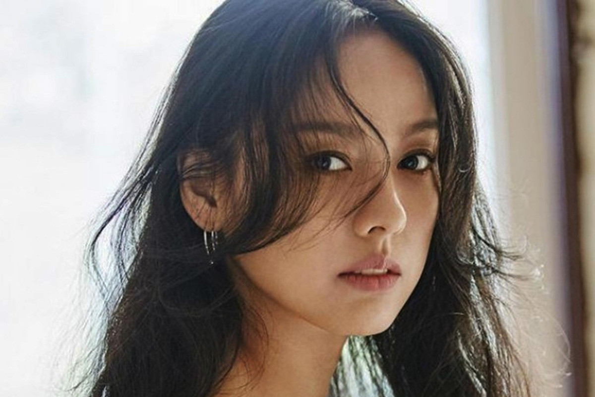 Lee Hyori thanks to fans on Instagram with her sexy beauty